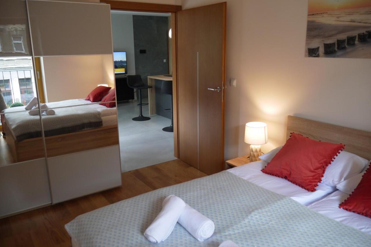 Nowy Apartament Zygmunta Premium Gliwice Esterno foto