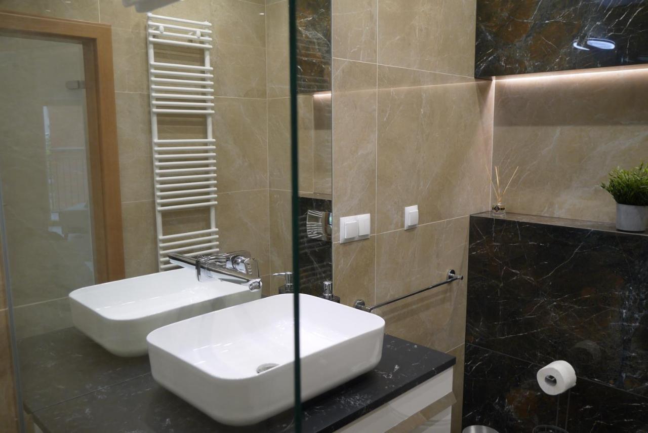 Nowy Apartament Zygmunta Premium Gliwice Esterno foto